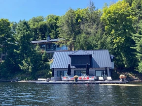 Princess Diana’s Brother Charles Spencer selling muskoka cottage amid divorce from canadian wife