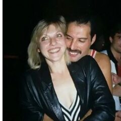 Freddie Mercury said to Mary Austin in his will: “If things had been different you would have been my wife, and this would have been yours anyway.” (1984)