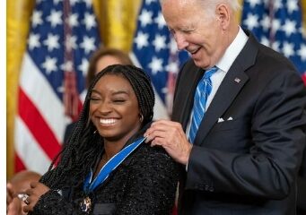 The youngest Medal of Freedom recipient just became the most decorated USA gymnast in Olympic history!!! Simone Biles is the definition of the GOAT